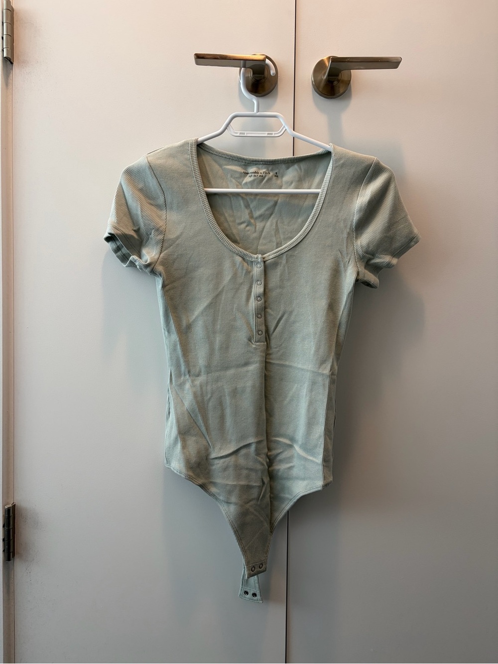 Abercrombie Ribbed Short Sleeve Bodysuit - Sage Green